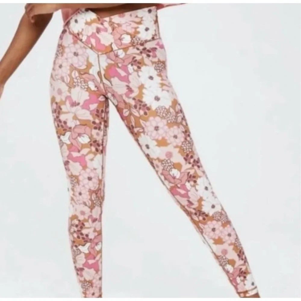 Aerie Retro Floral High Waisted Leggings Pink Boho Yoga Pants S Activewear